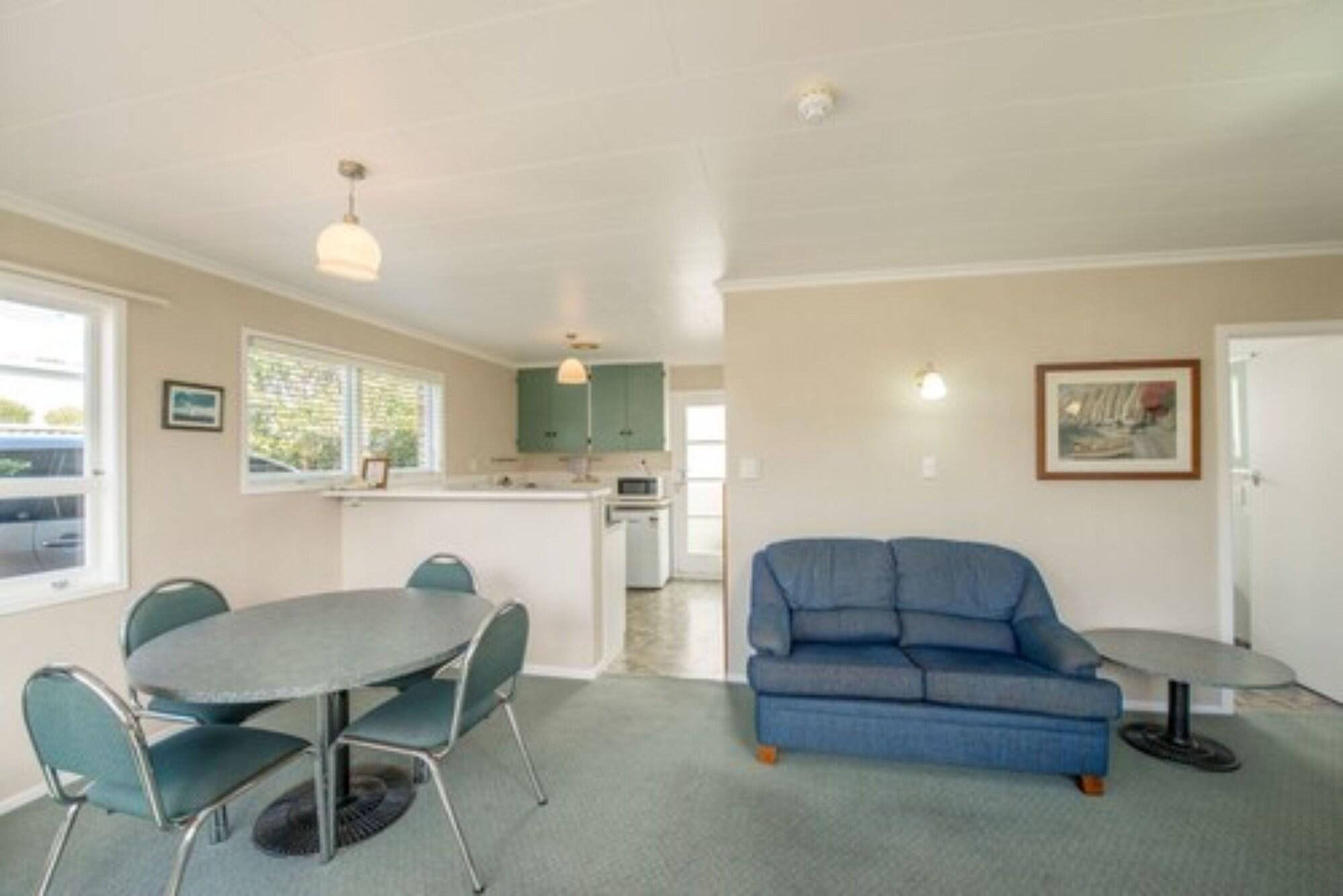 Amber Court Motel New Plymouth Exterior photo