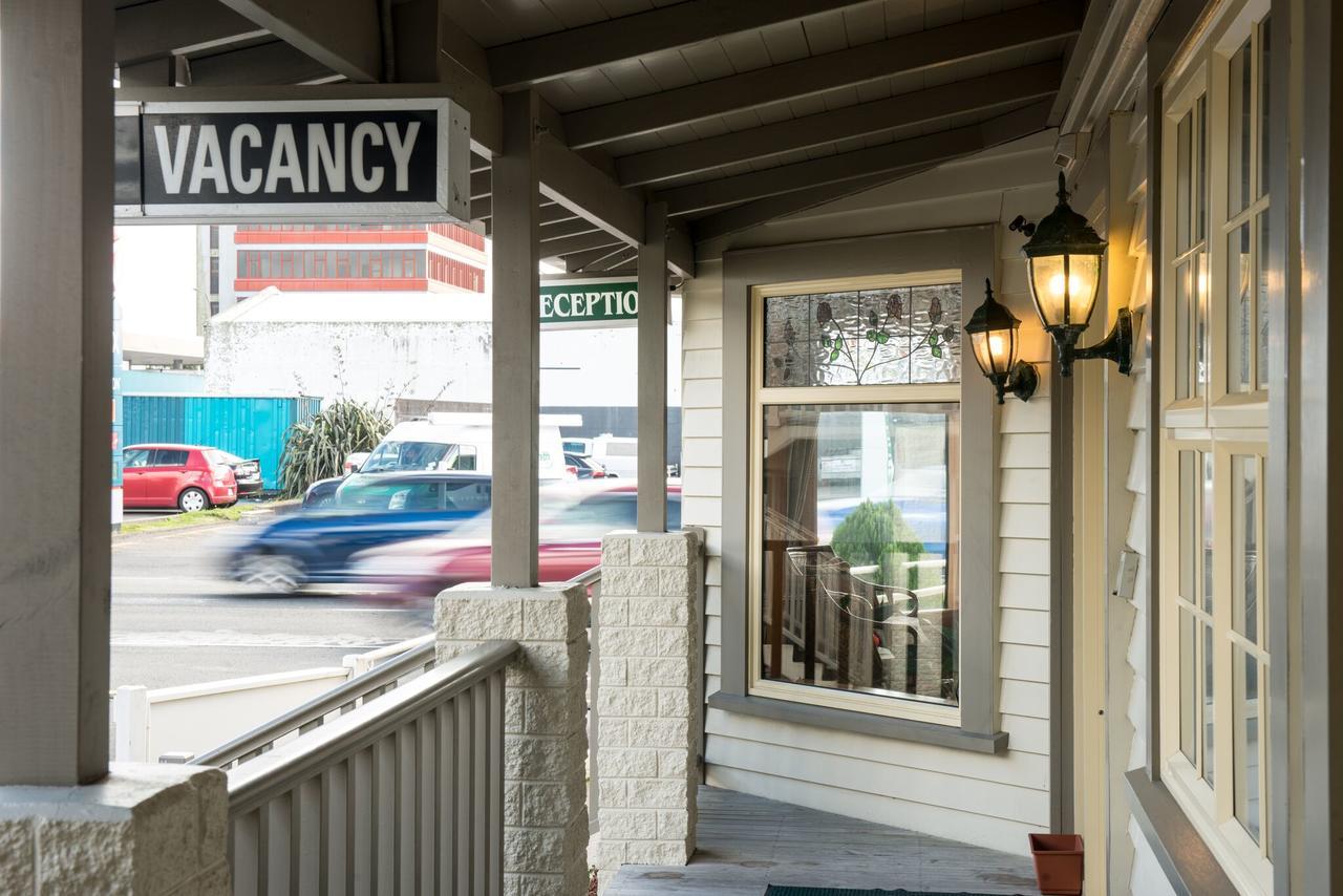 Amber Court Motel New Plymouth Exterior photo